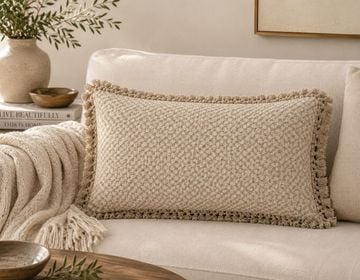 Cojin Rombos Pequeños Nudos Y Flecos En Contorno Beige Natural